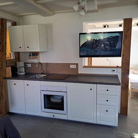 Ferienwohnung Heuboden Huefingen Екстер'єр фото