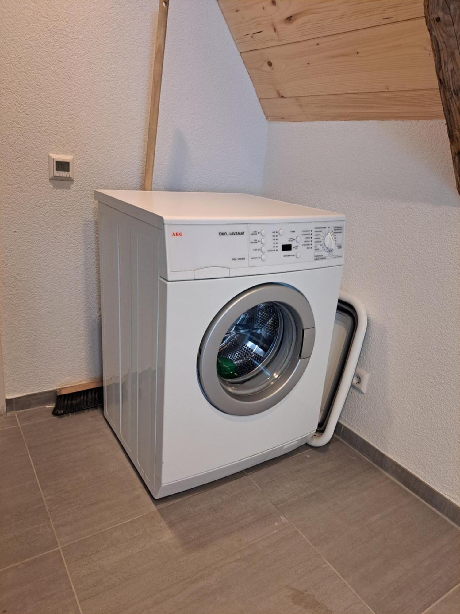 Ferienwohnung Heuboden Huefingen Екстер'єр фото